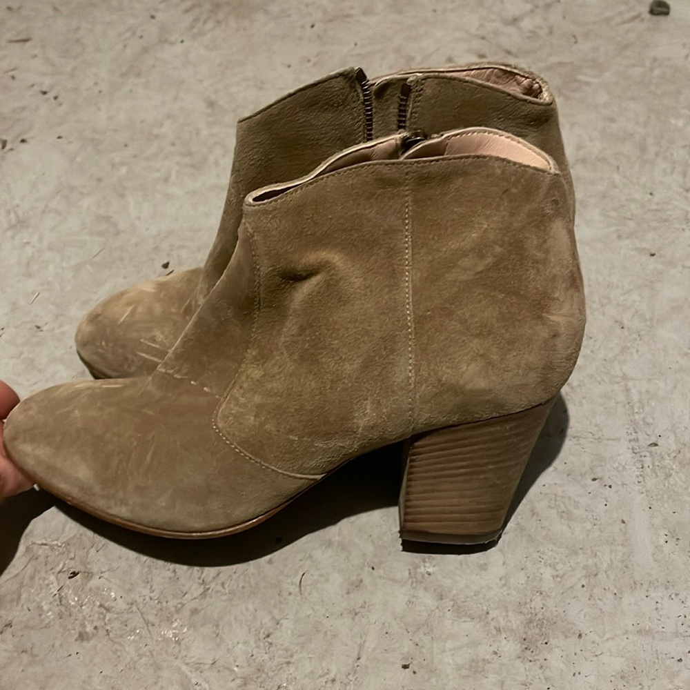 Club monaco ankle boots